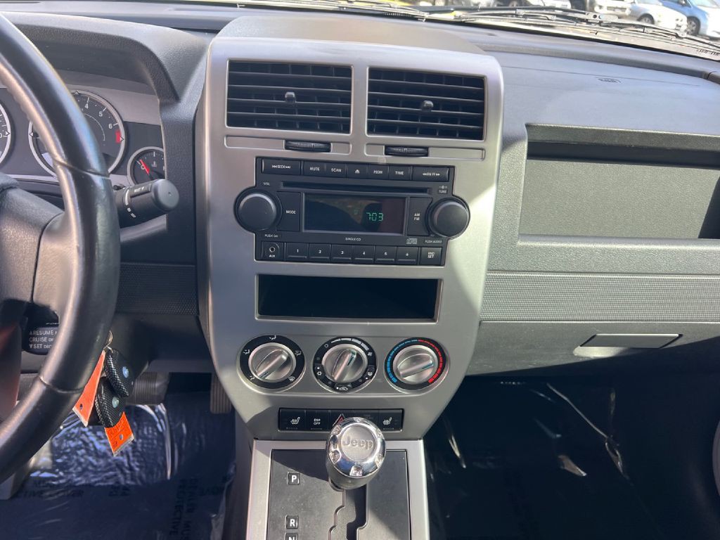 2007 Jeep Compass Image 29