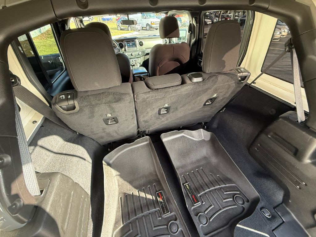 2019 Jeep Wrangler Unlimited Image 24