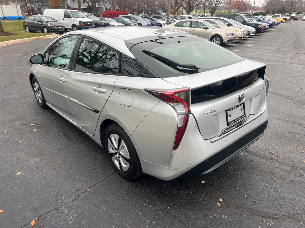 2018 Toyota Prius Image 13