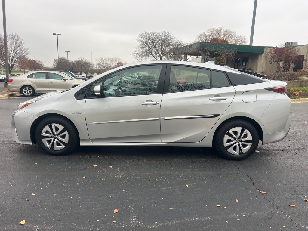 2018 Toyota Prius Image 15