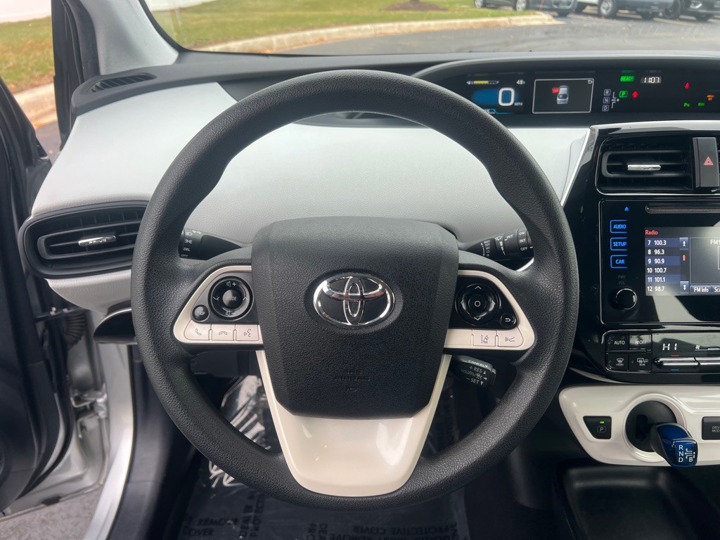 2018 Toyota Prius Image 28