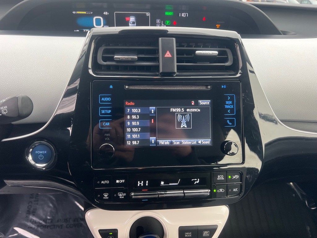 2018 Toyota Prius Image 30