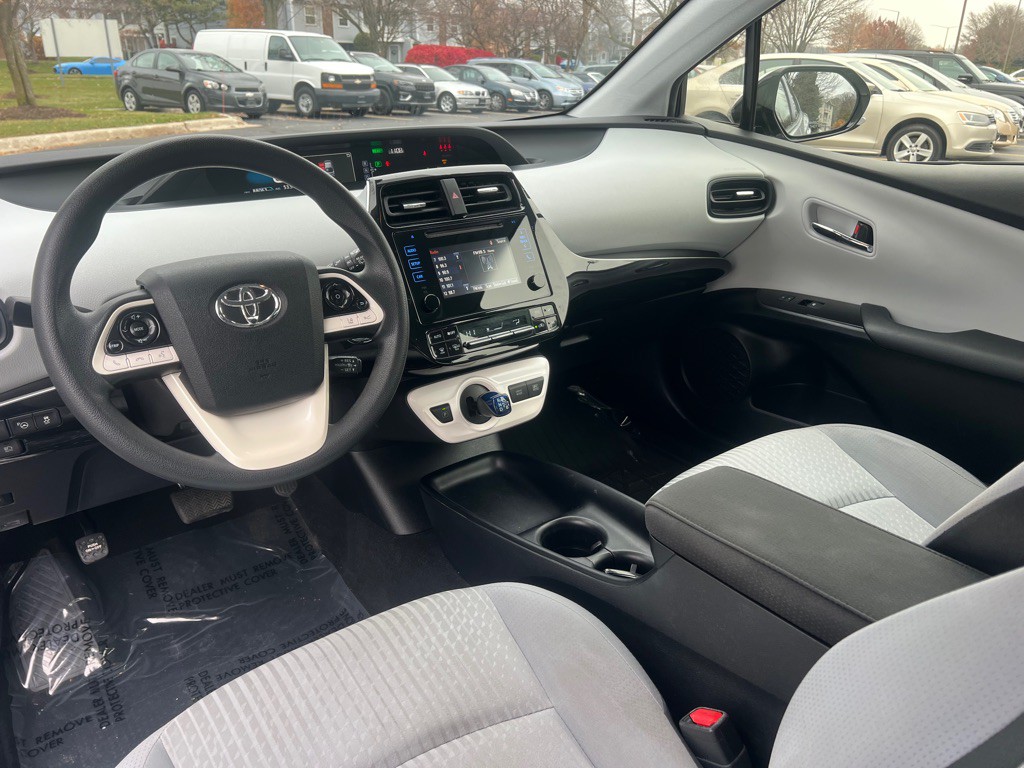 2018 Toyota Prius Image 49
