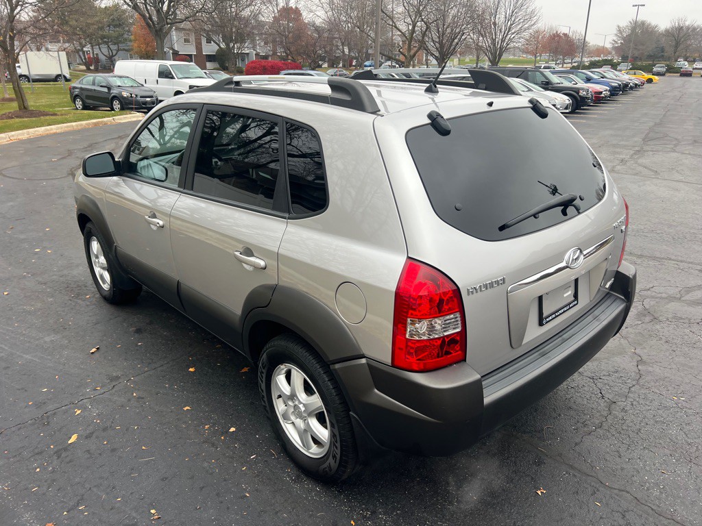 2005 Hyundai Tucson Image 11