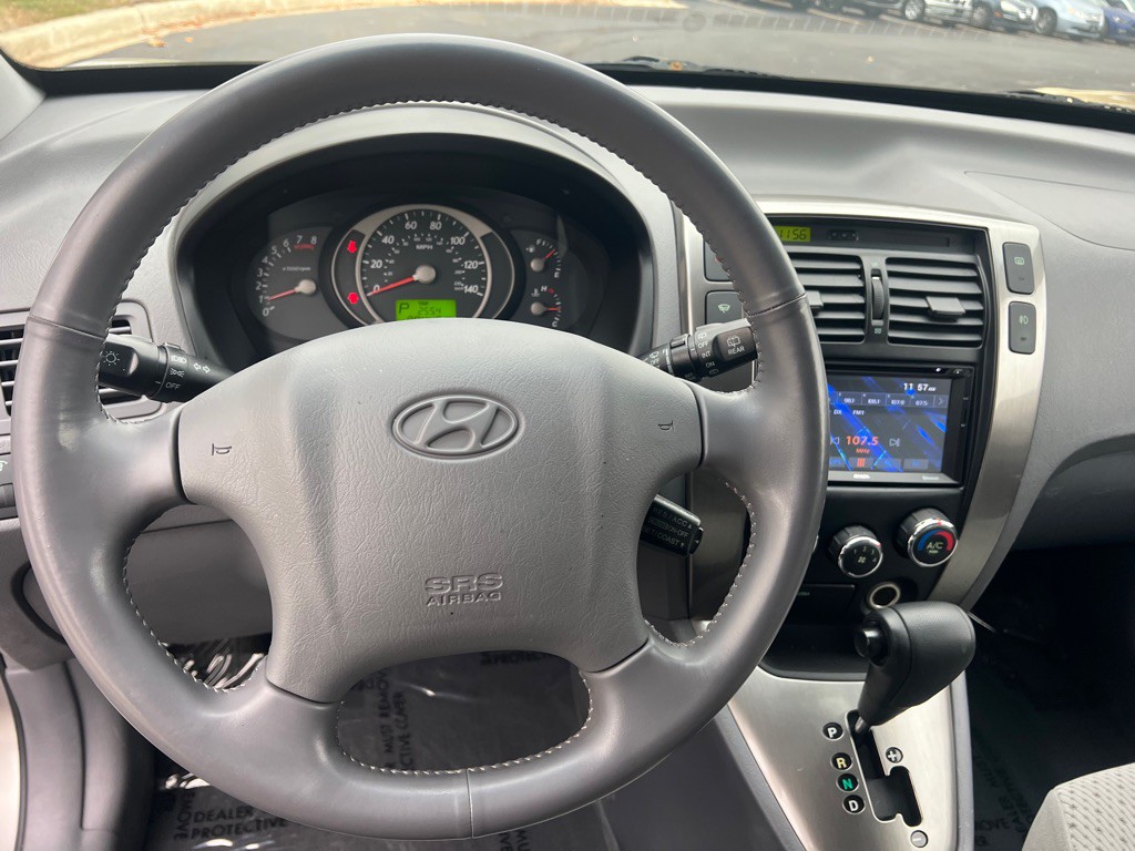 2005 Hyundai Tucson Image 22