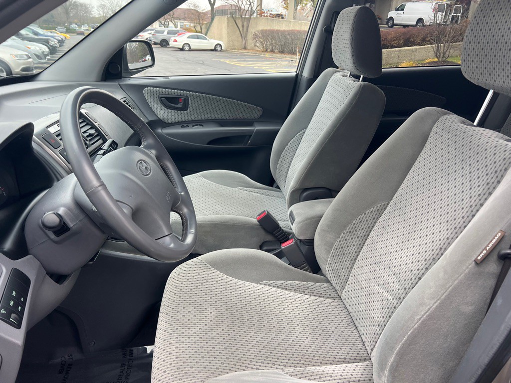 2005 Hyundai Tucson Image 30