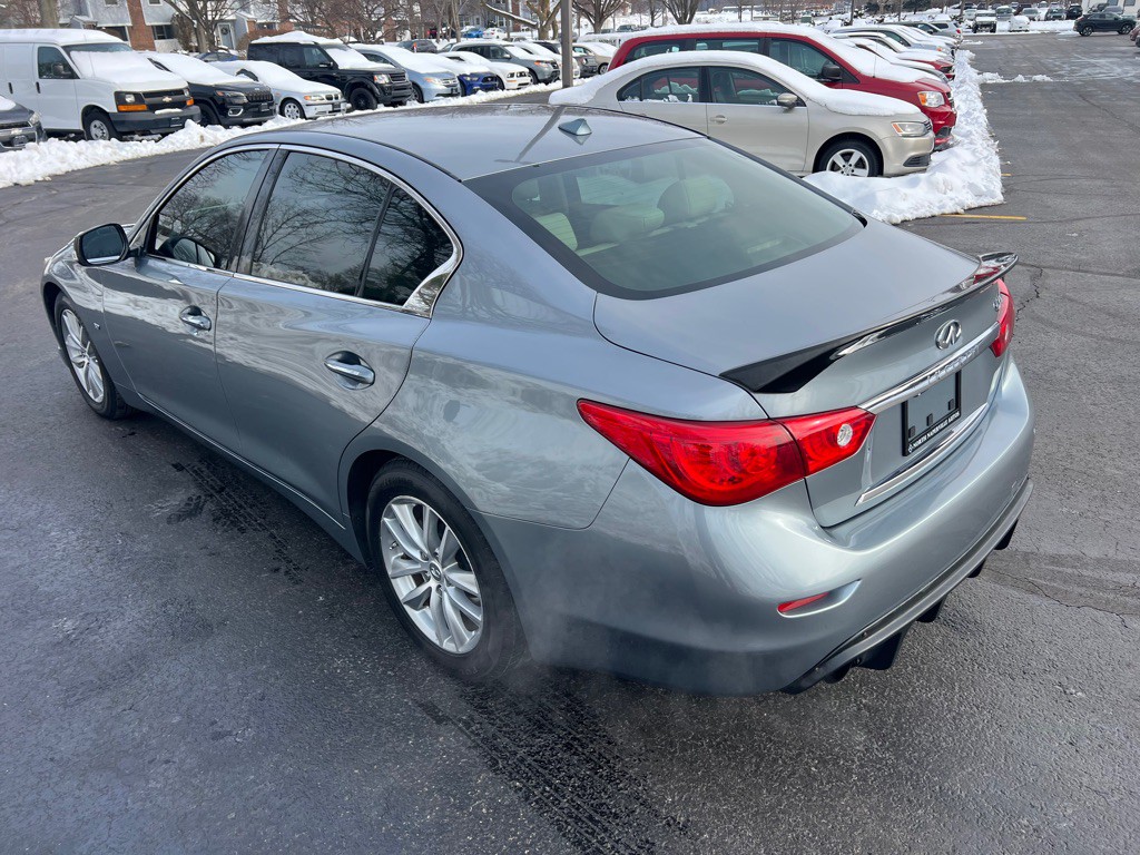 2014 INFINITI Q50 Image 11