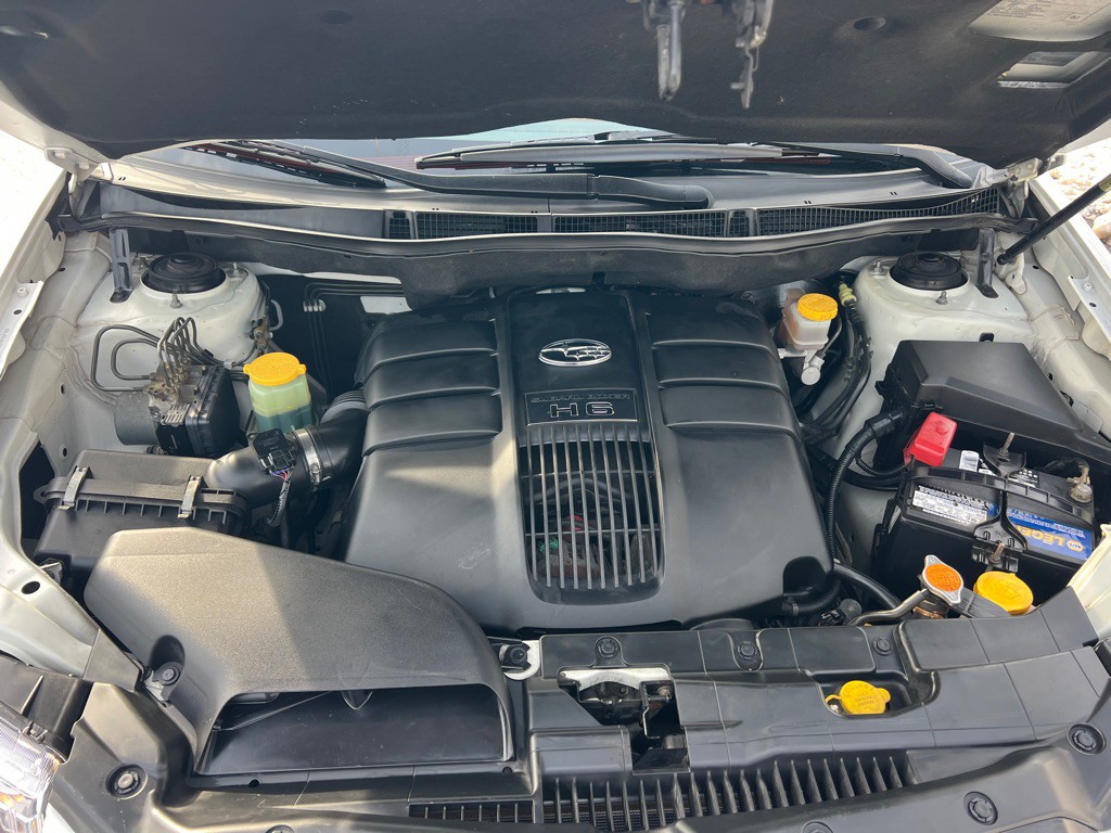 2010 Subaru Tribeca Image 21