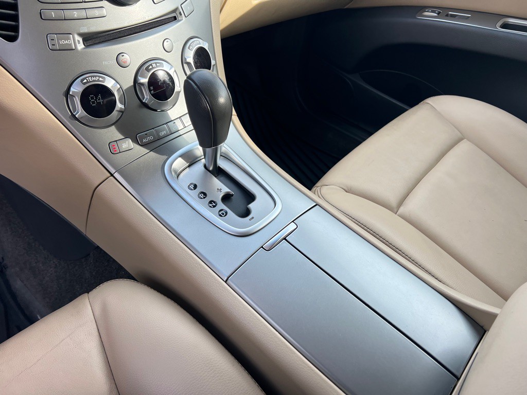 2010 Subaru Tribeca Image 26