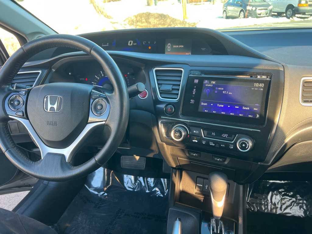 2015 Honda Civic Image 23