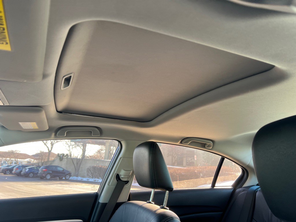 2015 Honda Civic Image 36