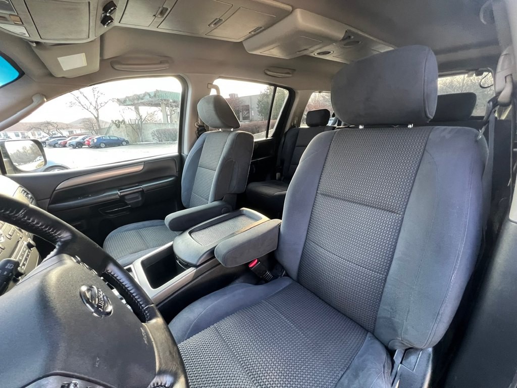 2010 Nissan Armada Image 16
