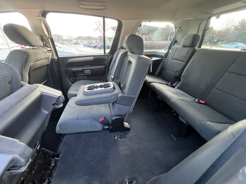 2010 Nissan Armada Image 19