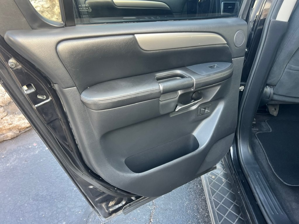 2010 Nissan Armada Image 26