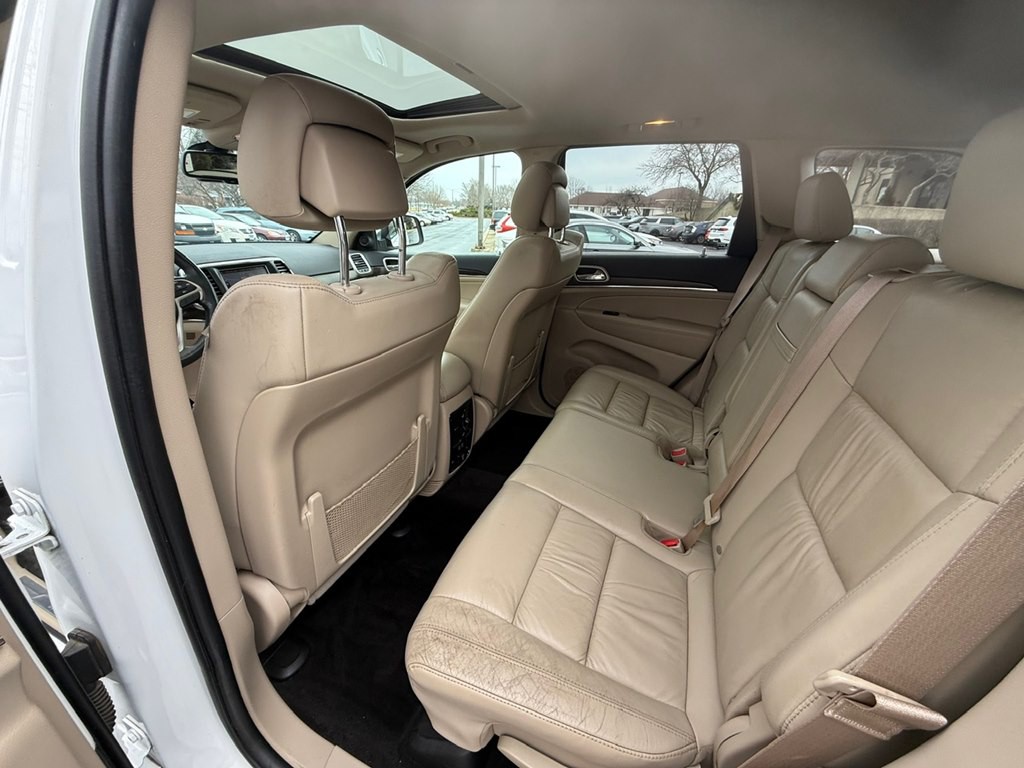 2015 Jeep Grand Cherokee Image 25