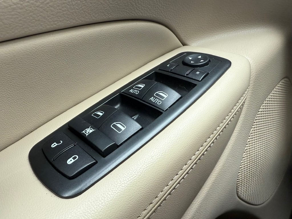 2015 Jeep Grand Cherokee Image 27