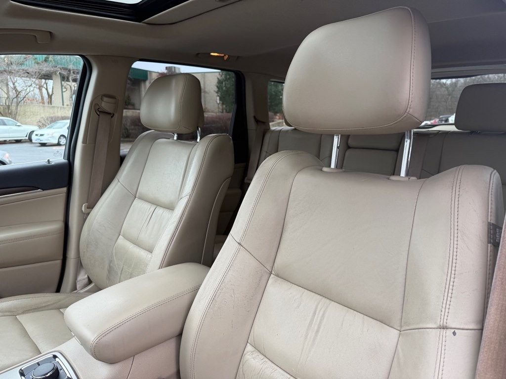 2015 Jeep Grand Cherokee Image 30