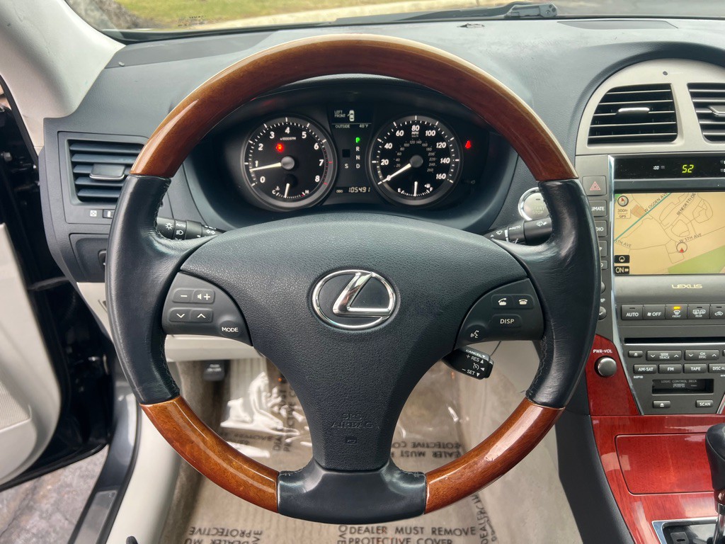 2009 Lexus ES Image 23