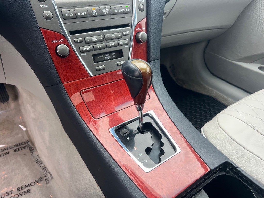 2009 Lexus ES Image 27