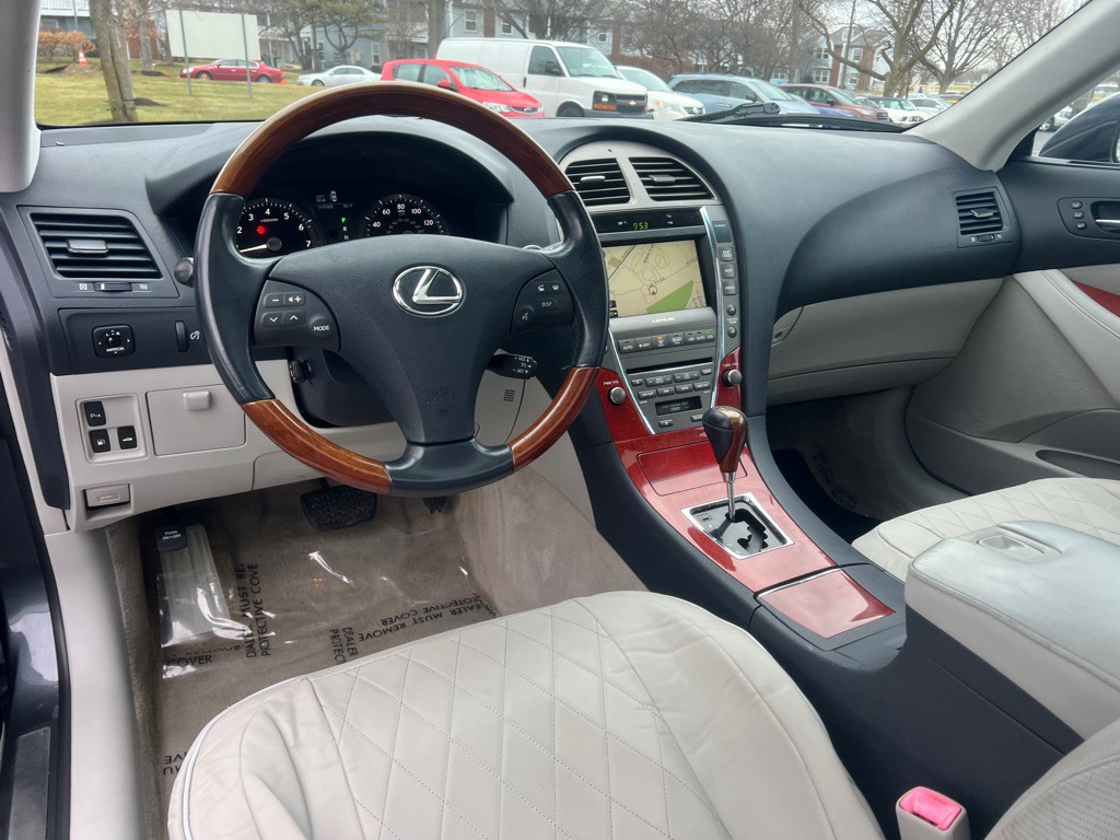 2009 Lexus ES Image 45