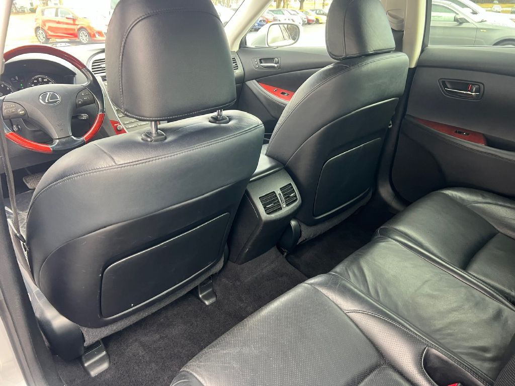 2009 Lexus ES Image 22