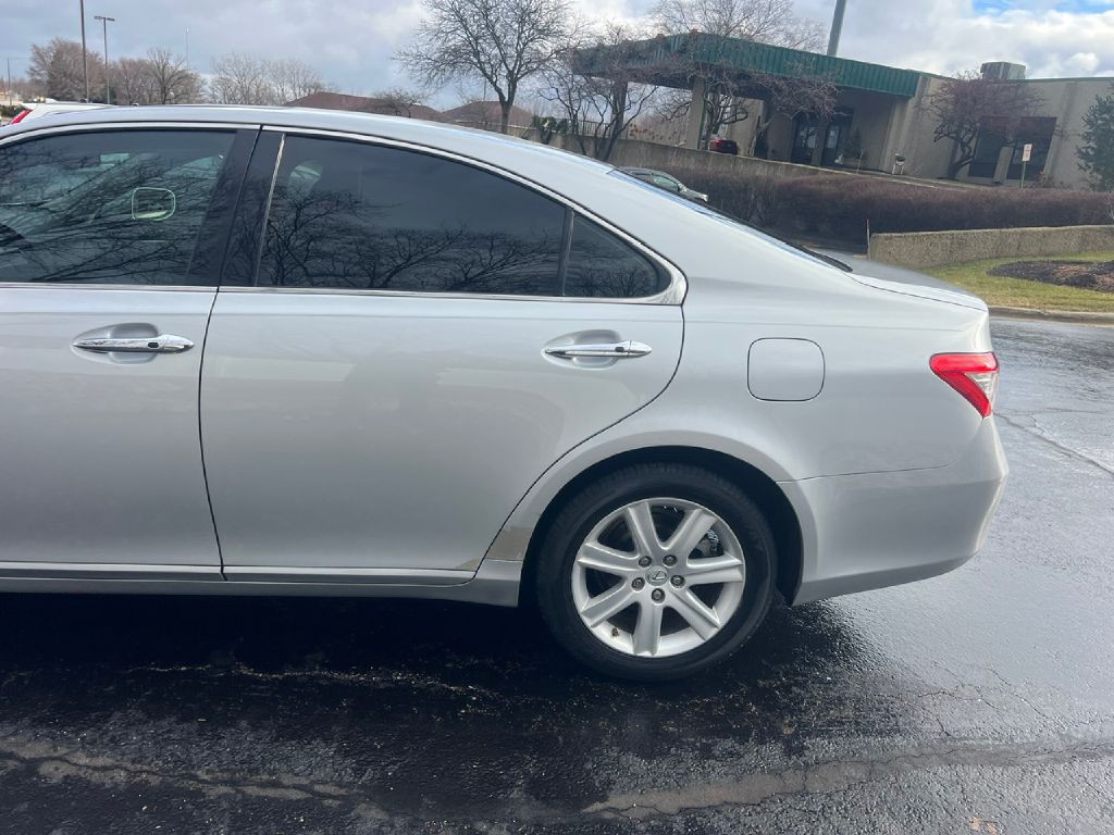 2009 Lexus ES Image 31