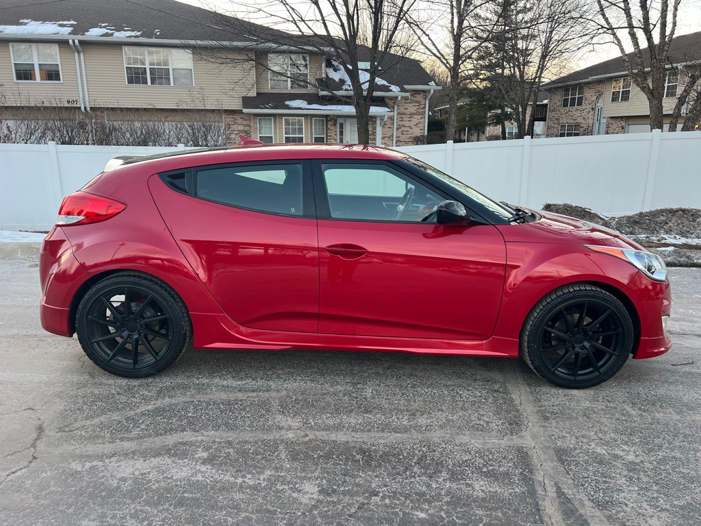 2013 Hyundai Veloster Image 6