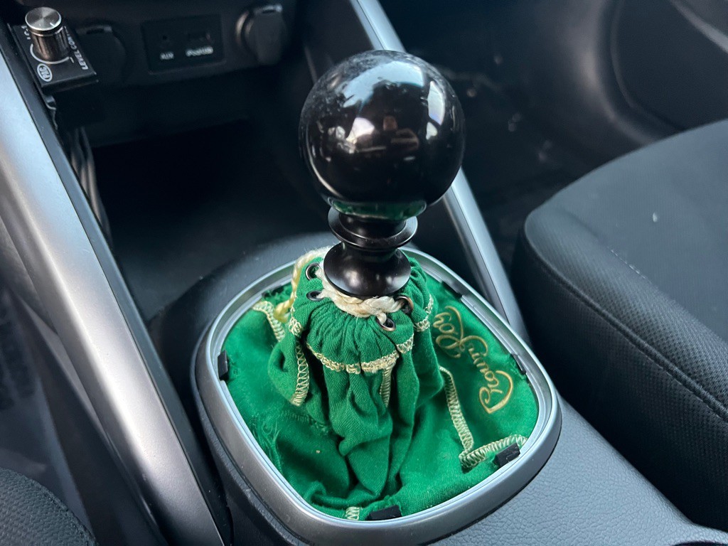 2013 Hyundai Veloster Image 31