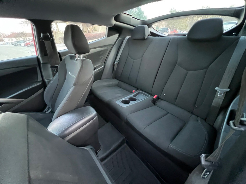 2013 Hyundai Veloster Image 41