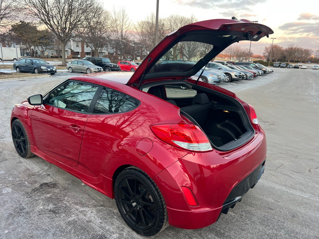 2013 Hyundai Veloster Image 42