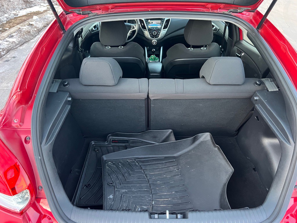 2013 Hyundai Veloster Image 43