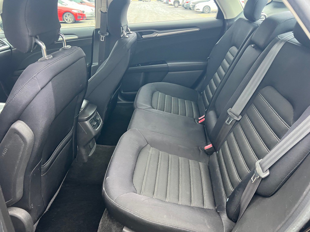 2014 Ford Fusion Image 17