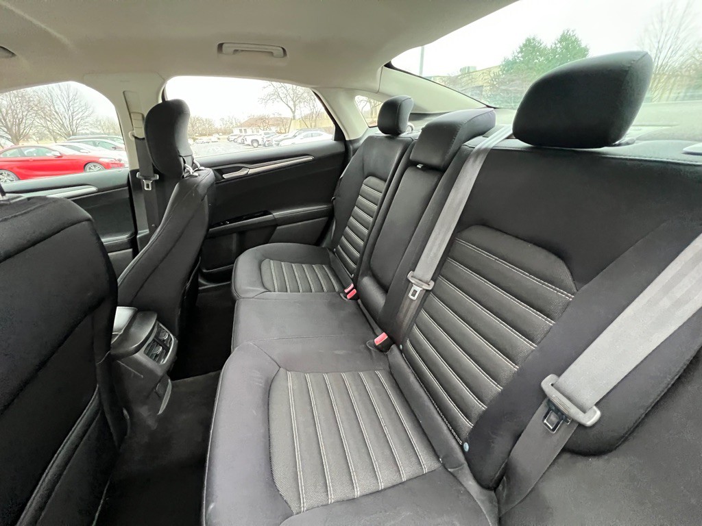 2014 Ford Fusion Image 45