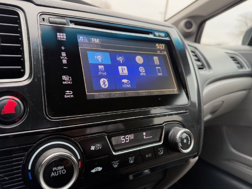 2015 Honda Civic Image 16