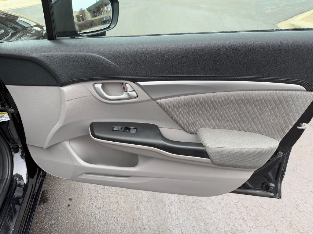 2015 Honda Civic Image 20