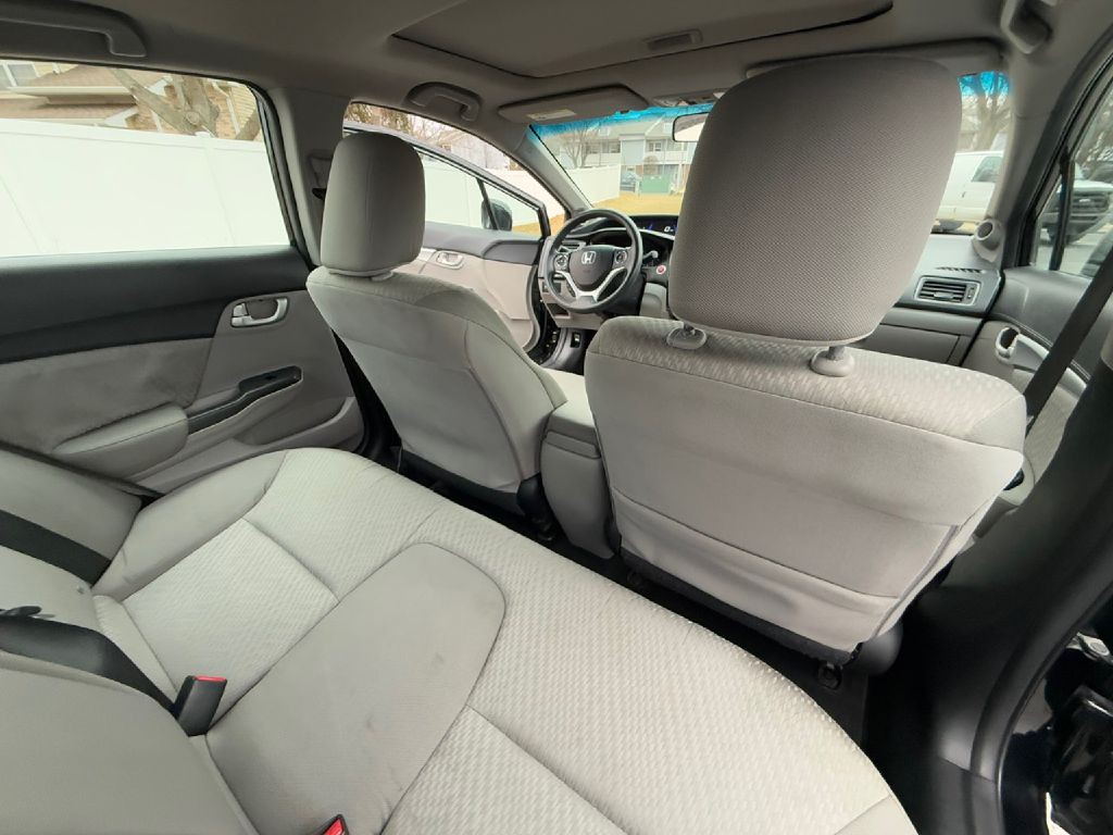 2015 Honda Civic Image 22
