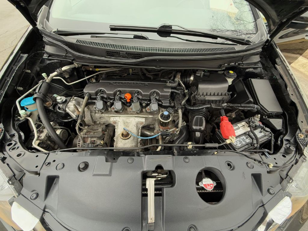 2015 Honda Civic Image 32