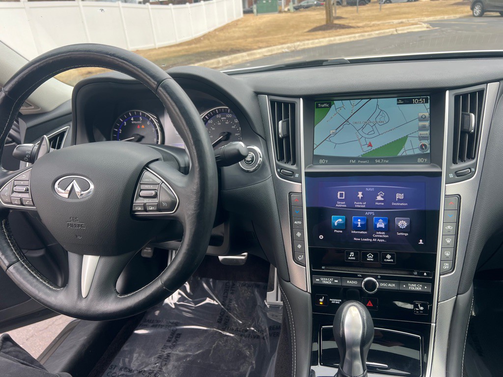 2014 INFINITI Q50 Image 32