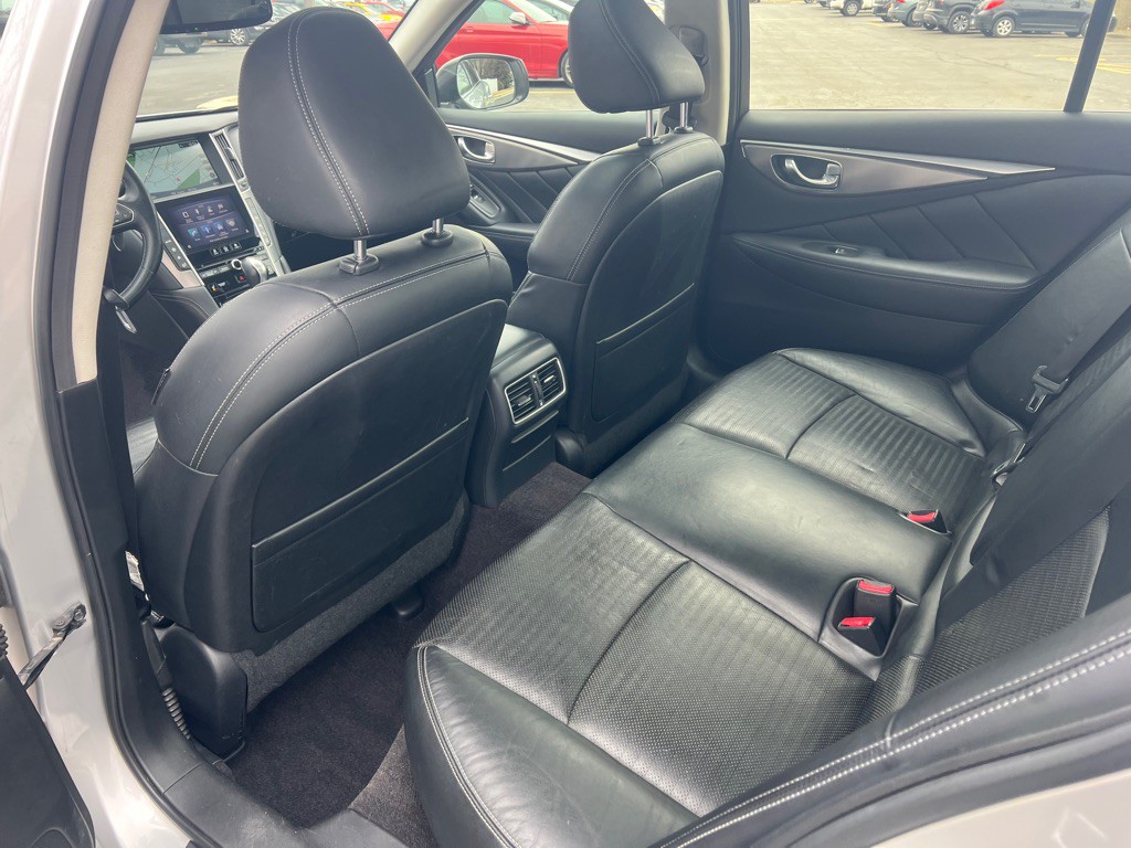 2014 INFINITI Q50 Image 43