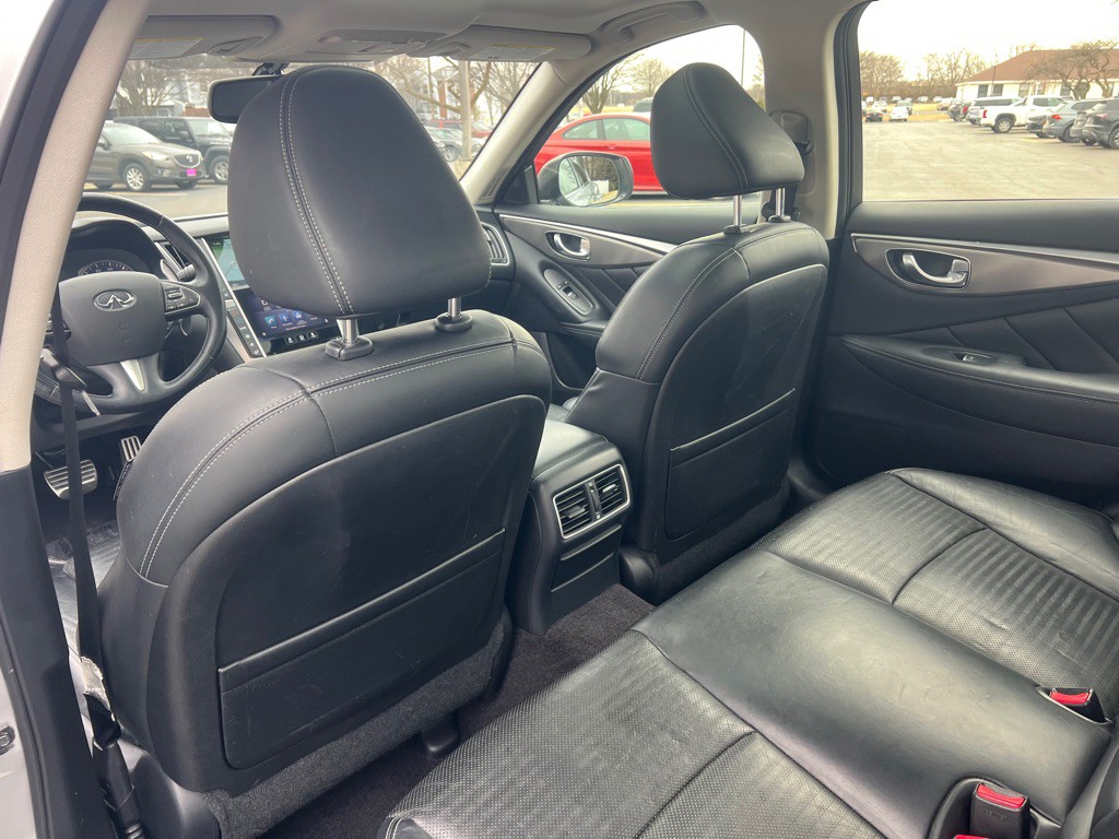 2014 INFINITI Q50 Image 47