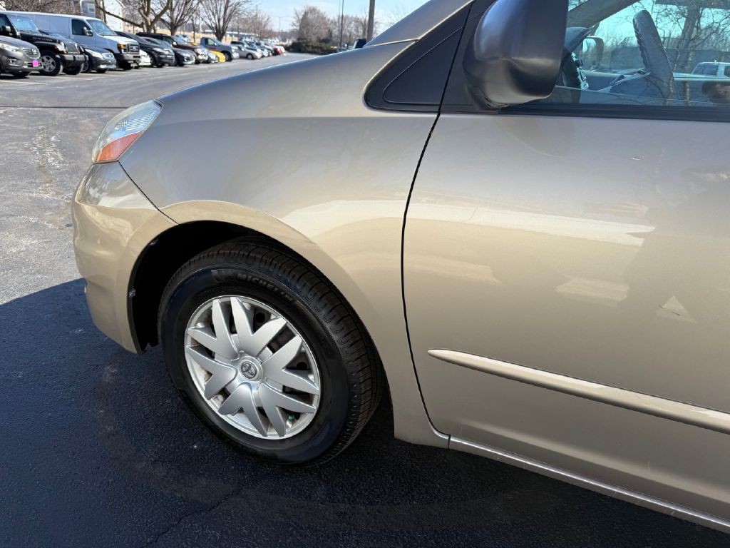 2006 Toyota Sienna Image 36