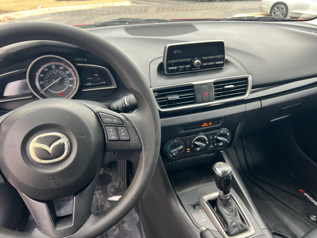 2014 Mazda Mazda3 Image 34
