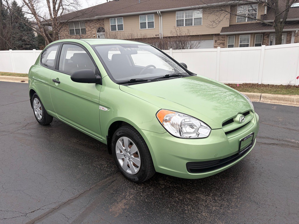 2009 Hyundai Accent Image 4