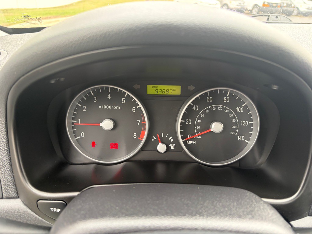 2009 Hyundai Accent Image 17