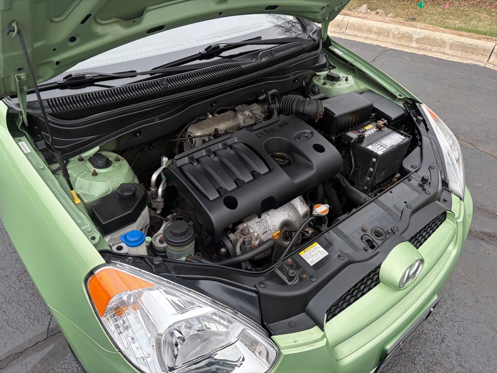 2009 Hyundai Accent Image 22