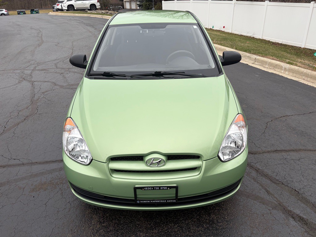2009 Hyundai Accent Image 25