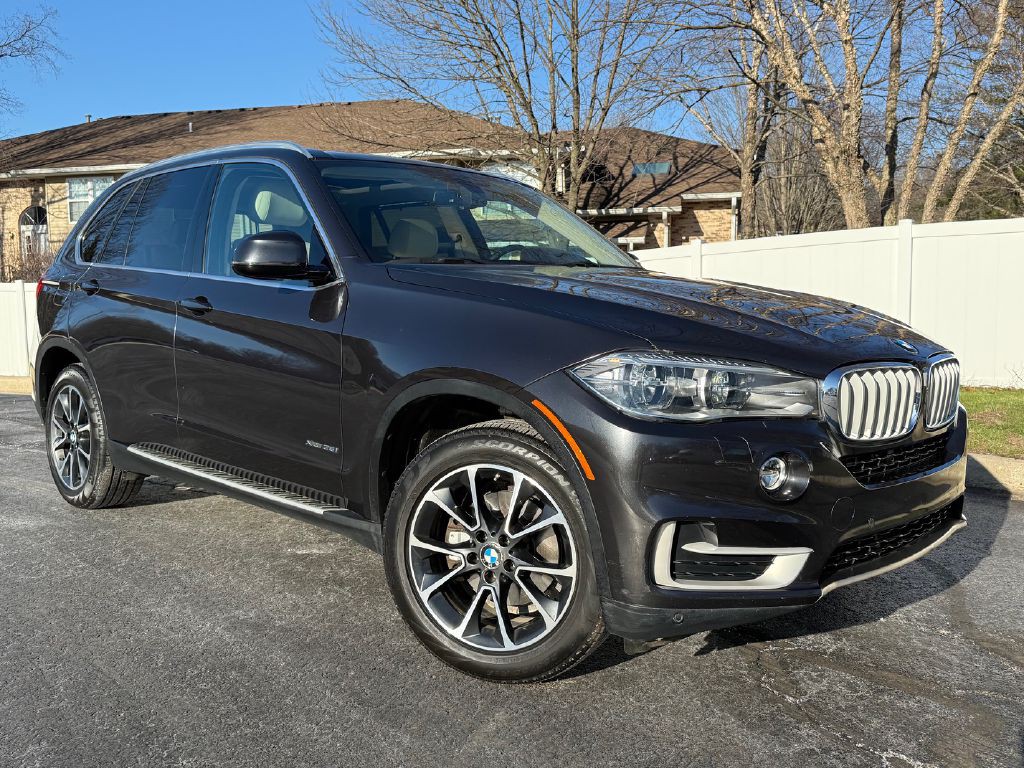 2016 BMW X5 Image 1