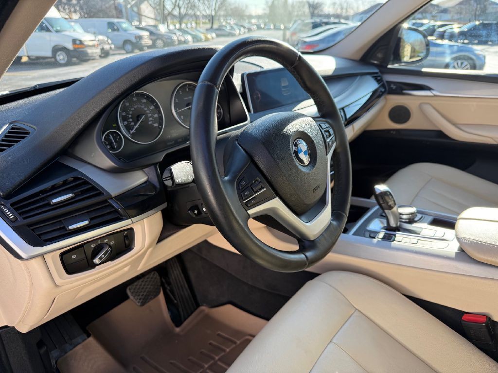 2016 BMW X5 Image 32