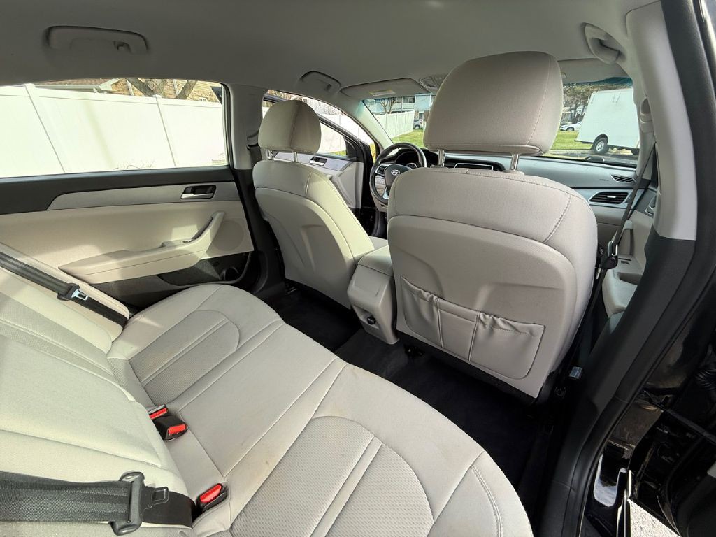 2018 Hyundai Sonata Image 22