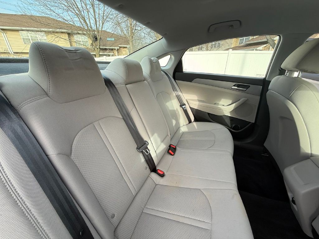 2018 Hyundai Sonata Image 23